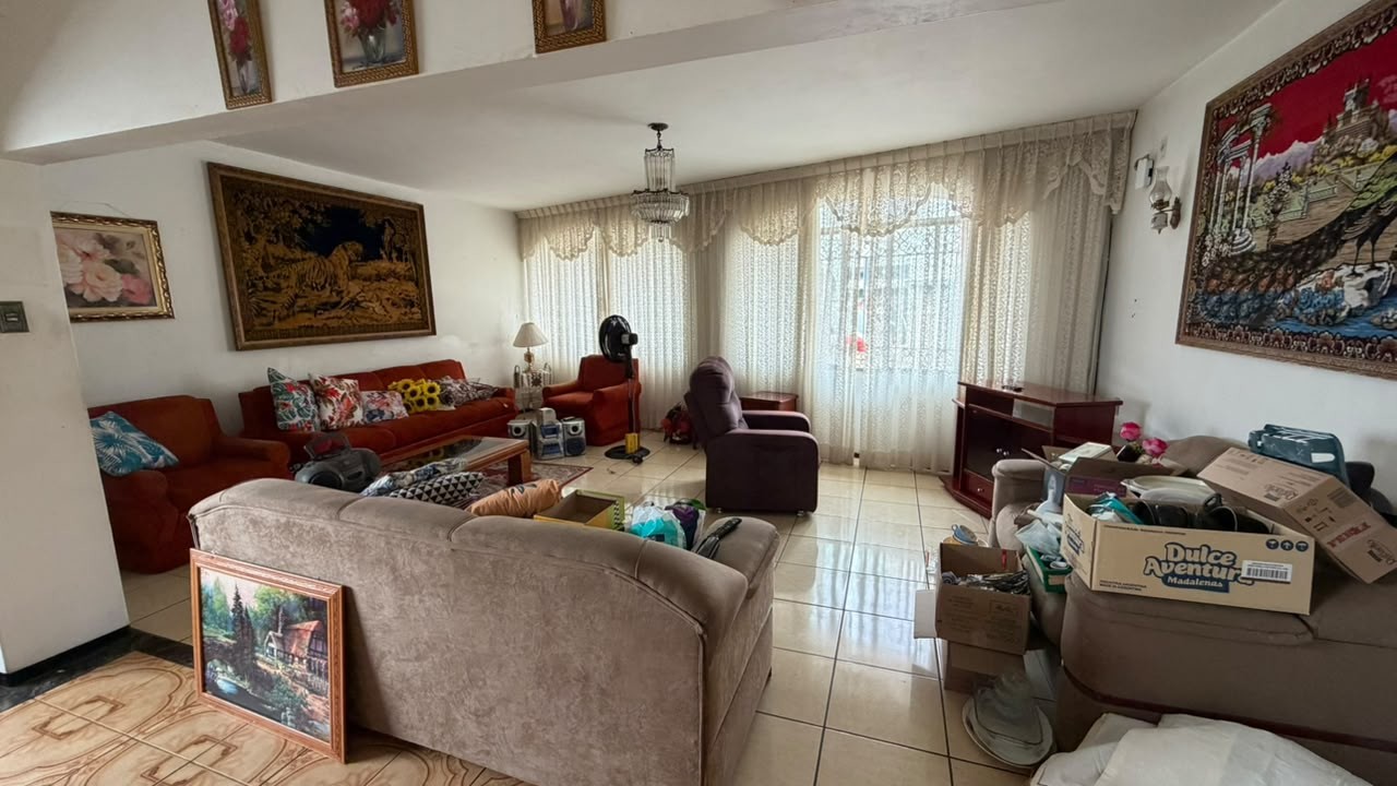 Casa para alugar em Centro, Ponta Grossa — Portal Chave Fácil