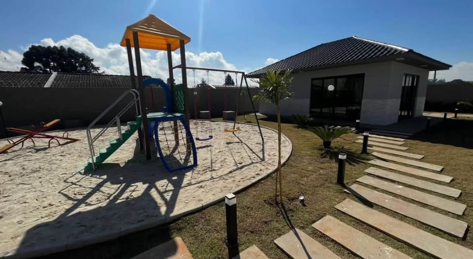 Casa à venda em Curitiba — Portal Chave Fácil