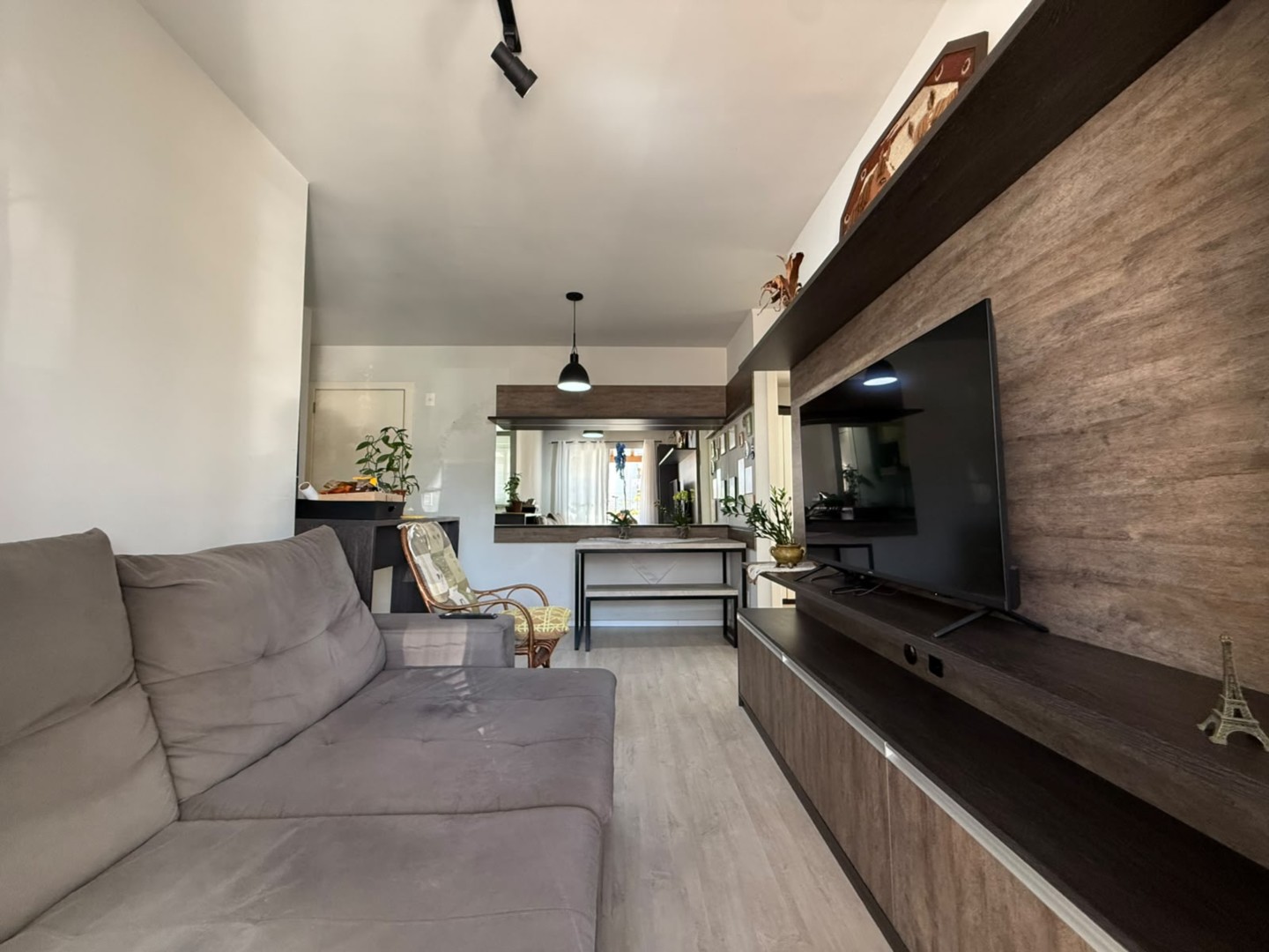 Apartamento à venda em Uvaranas, Ponta Grossa — Portal Chave Fácil