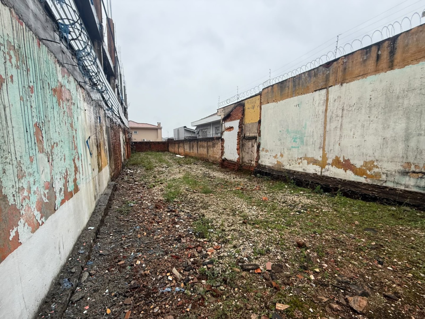 Terreno/Área à venda em Centro, Ponta Grossa — Portal Chave Fácil