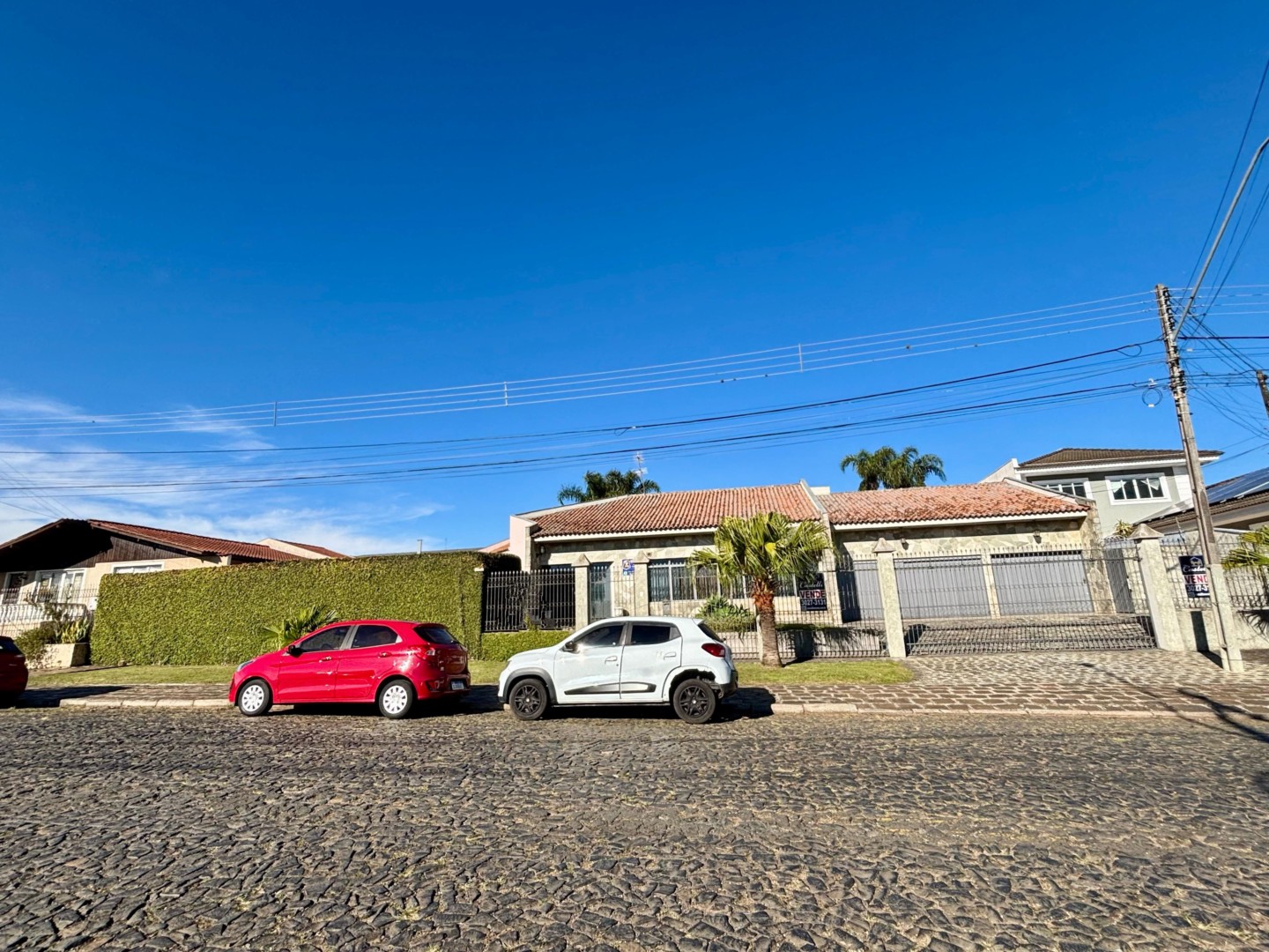 Casa à venda em Boa Vista, Ponta Grossa — Portal Chave Fácil