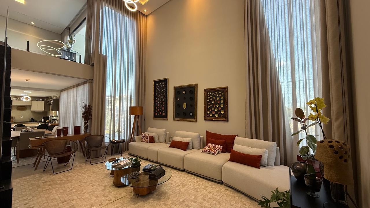 Casa à venda em Jardim Carvalho, Ponta Grossa — Portal Chave Fácil