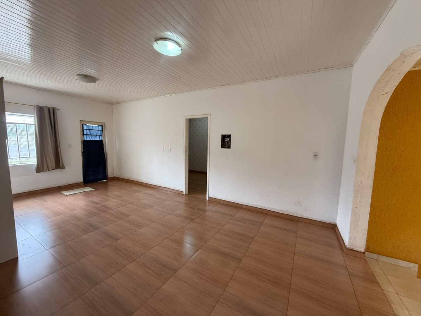 Sala/Conjunto Comercial para alugar em Ronda, Ponta Grossa — Portal Chave Fácil