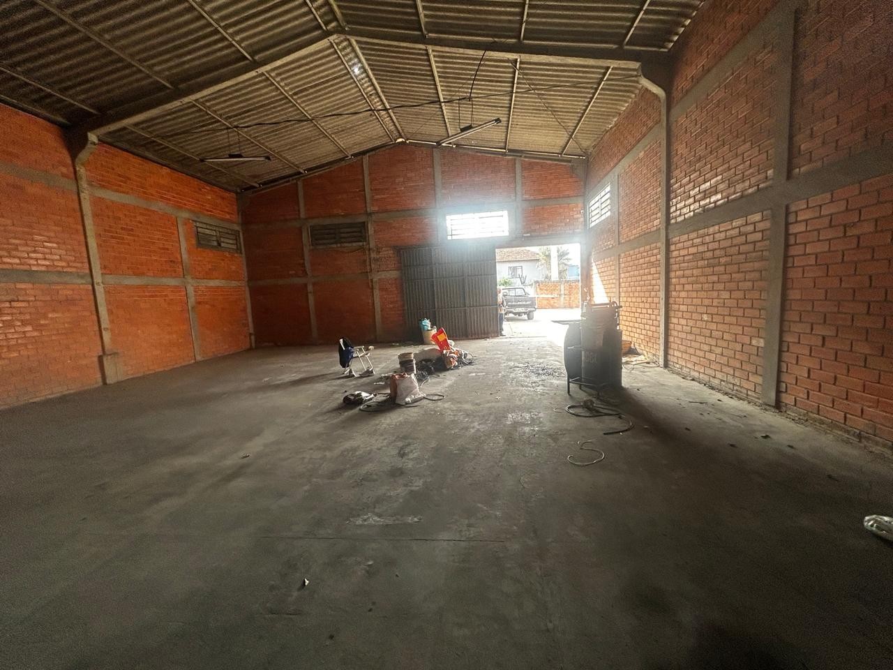 Barracão/Galpão para alugar em Centro, Ponta Grossa — Portal Chave Fácil