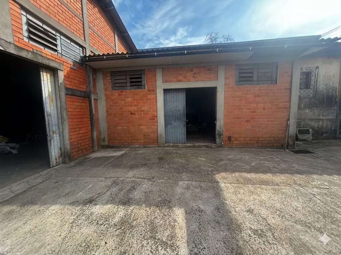 Barracão/Galpão para alugar em Centro, Ponta Grossa — Portal Chave Fácil