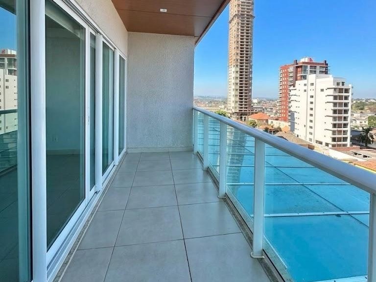 Apartamento à venda em Oficinas, Ponta Grossa — Portal Chave Fácil