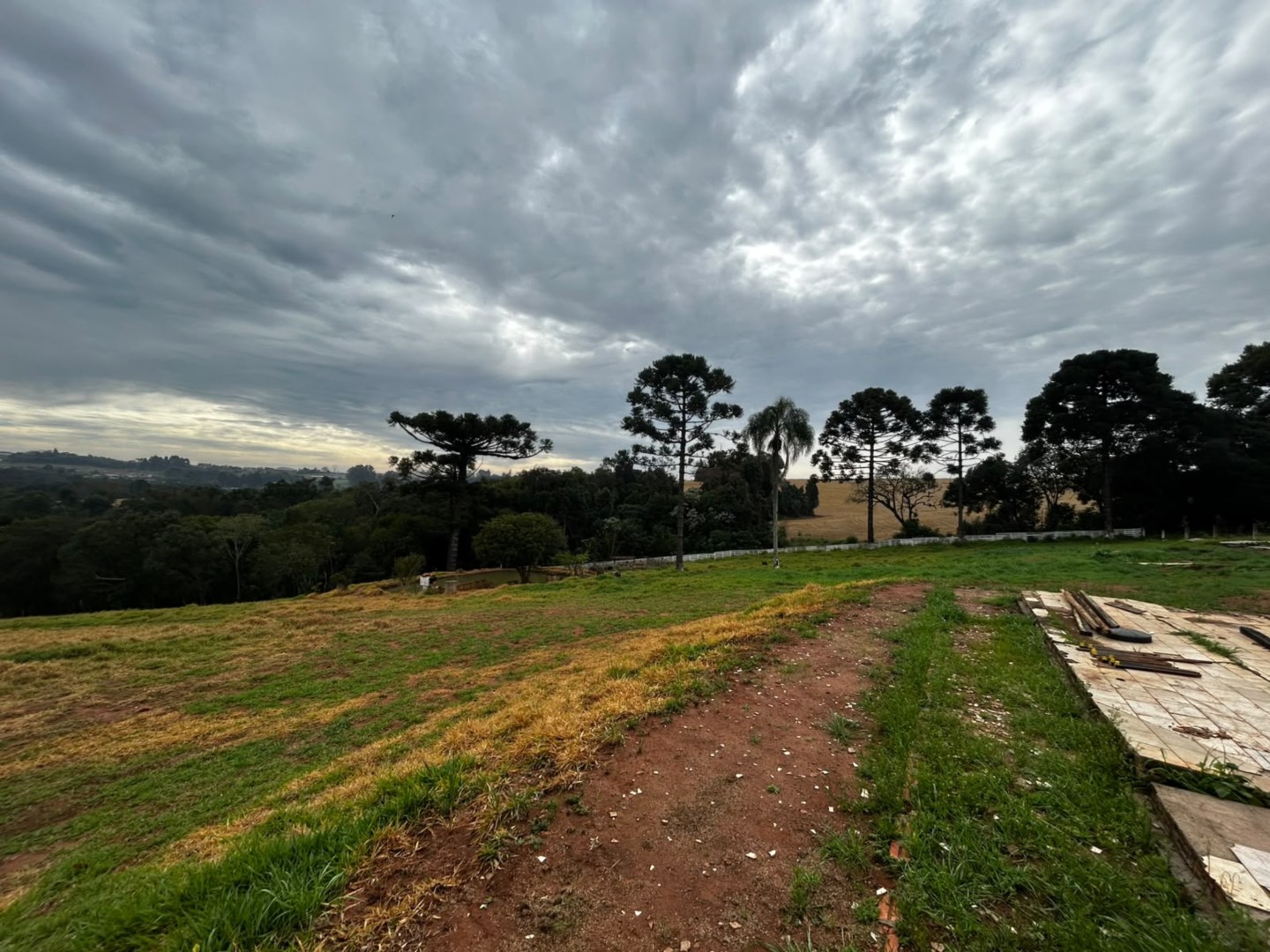 Terreno/Área para alugar em Chapada, Ponta Grossa — Portal Chave Fácil