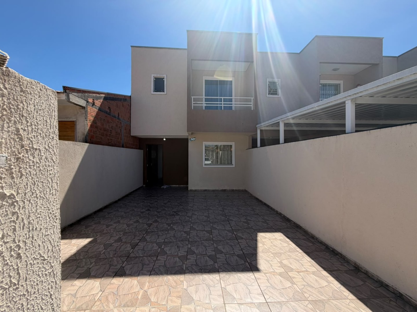 Casa à venda em Uvaranas, Ponta Grossa — Portal Chave Fácil