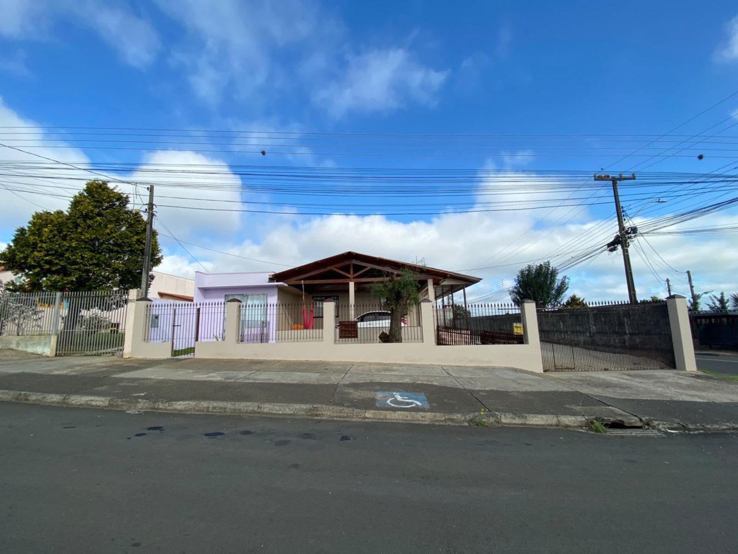Casa à venda em Contorno, Ponta Grossa — Portal Chave Fácil