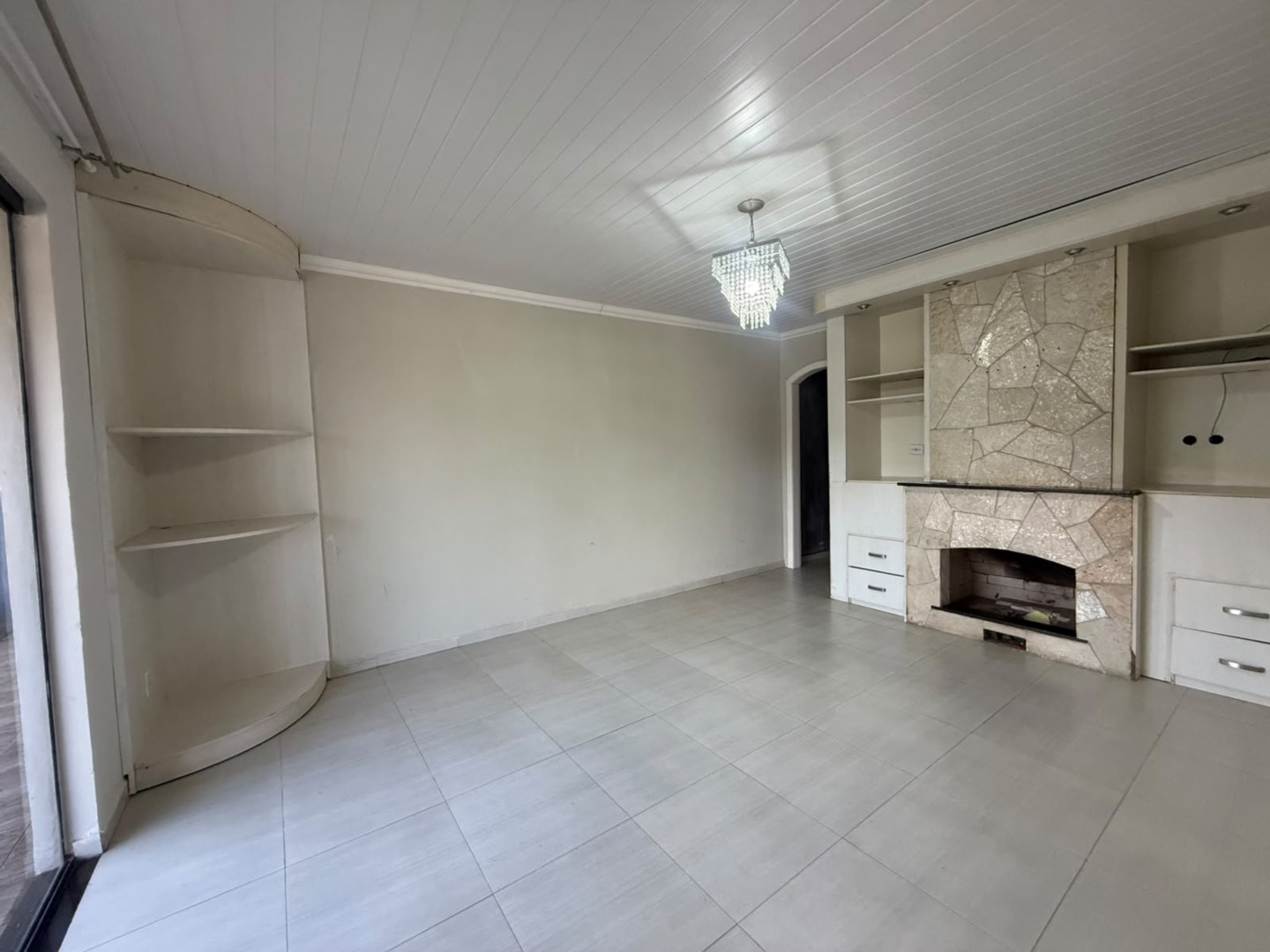 Casa para alugar em Contorno, Ponta Grossa — Portal Chave Fácil