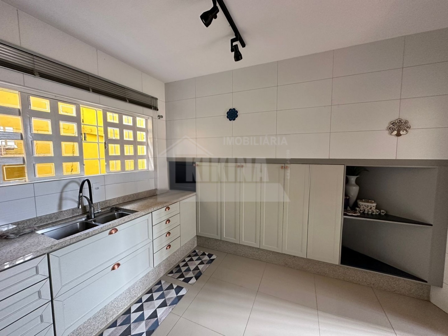 Casa para alugar em Oficinas, Ponta Grossa — Portal Chave Fácil
