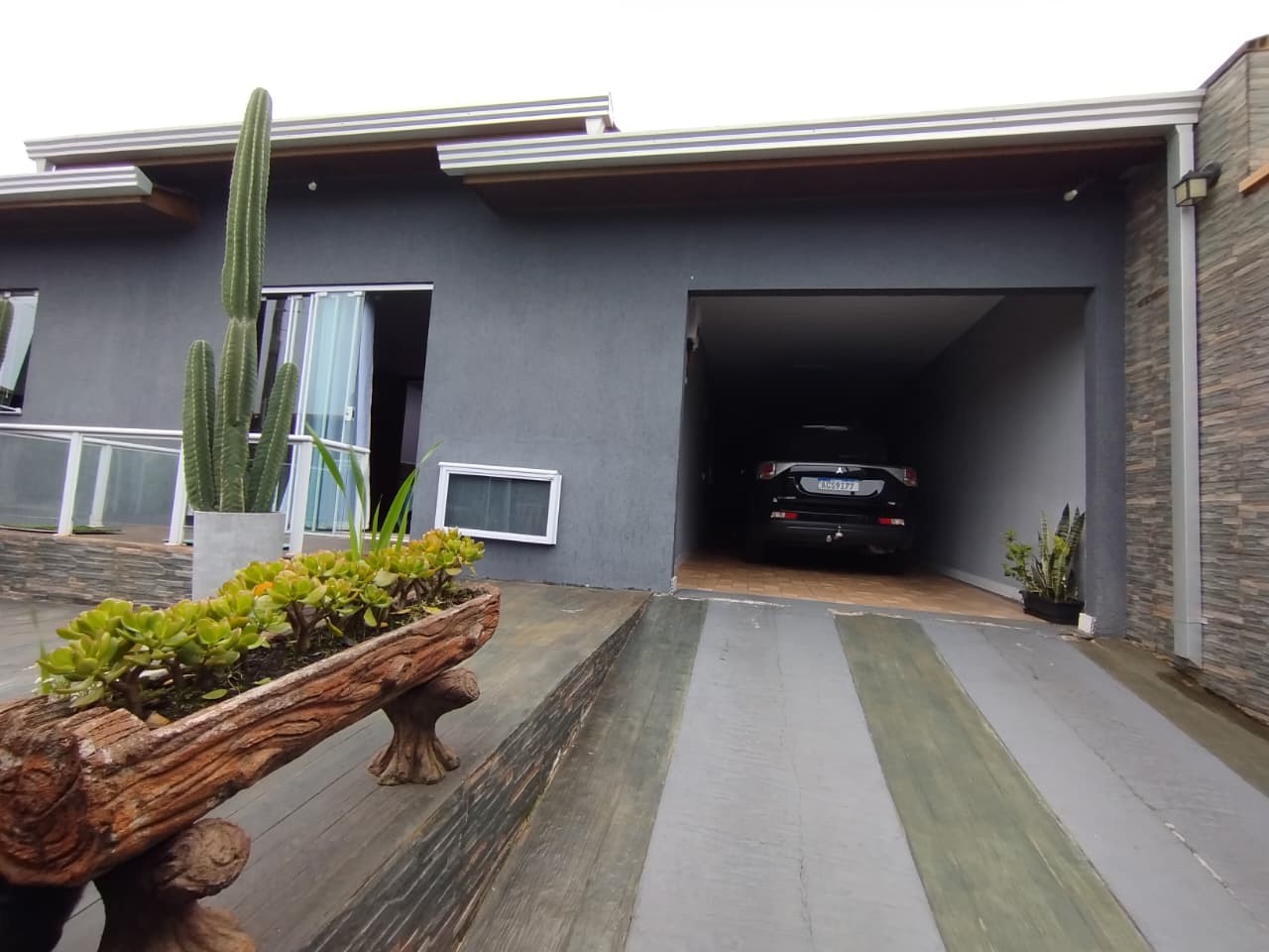 Casa à venda em Contorno, Ponta Grossa — Portal Chave Fácil