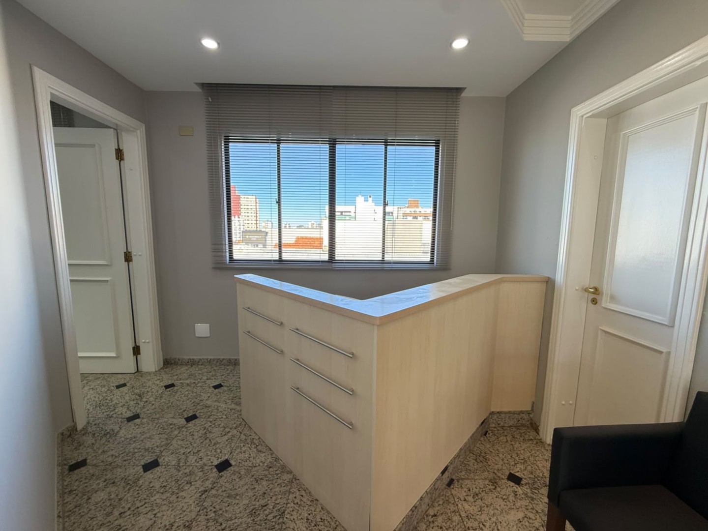Sala/Conjunto Comercial para alugar em Centro, Ponta Grossa — Portal Chave Fácil
