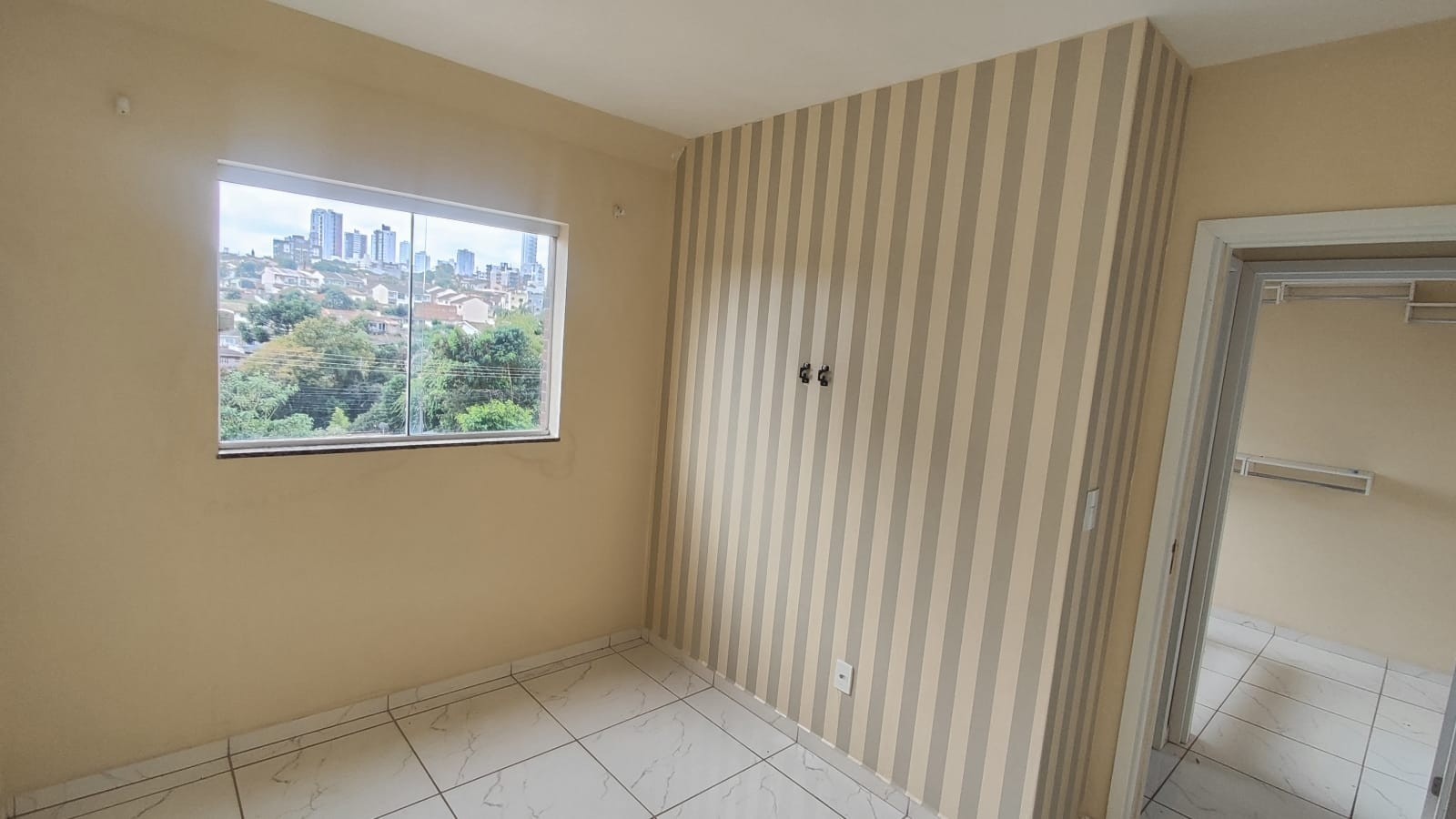 Apartamento à venda em Oficinas, Ponta Grossa — Portal Chave Fácil