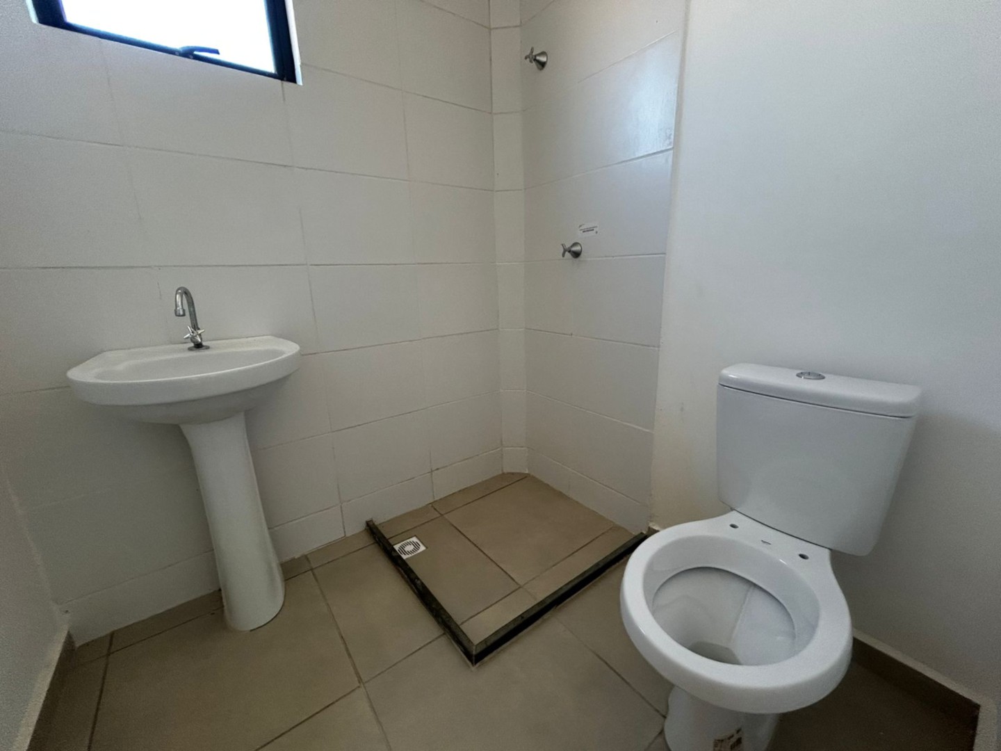 Casa para alugar em Colonia Dona Luiza, Ponta Grossa — Portal Chave Fácil