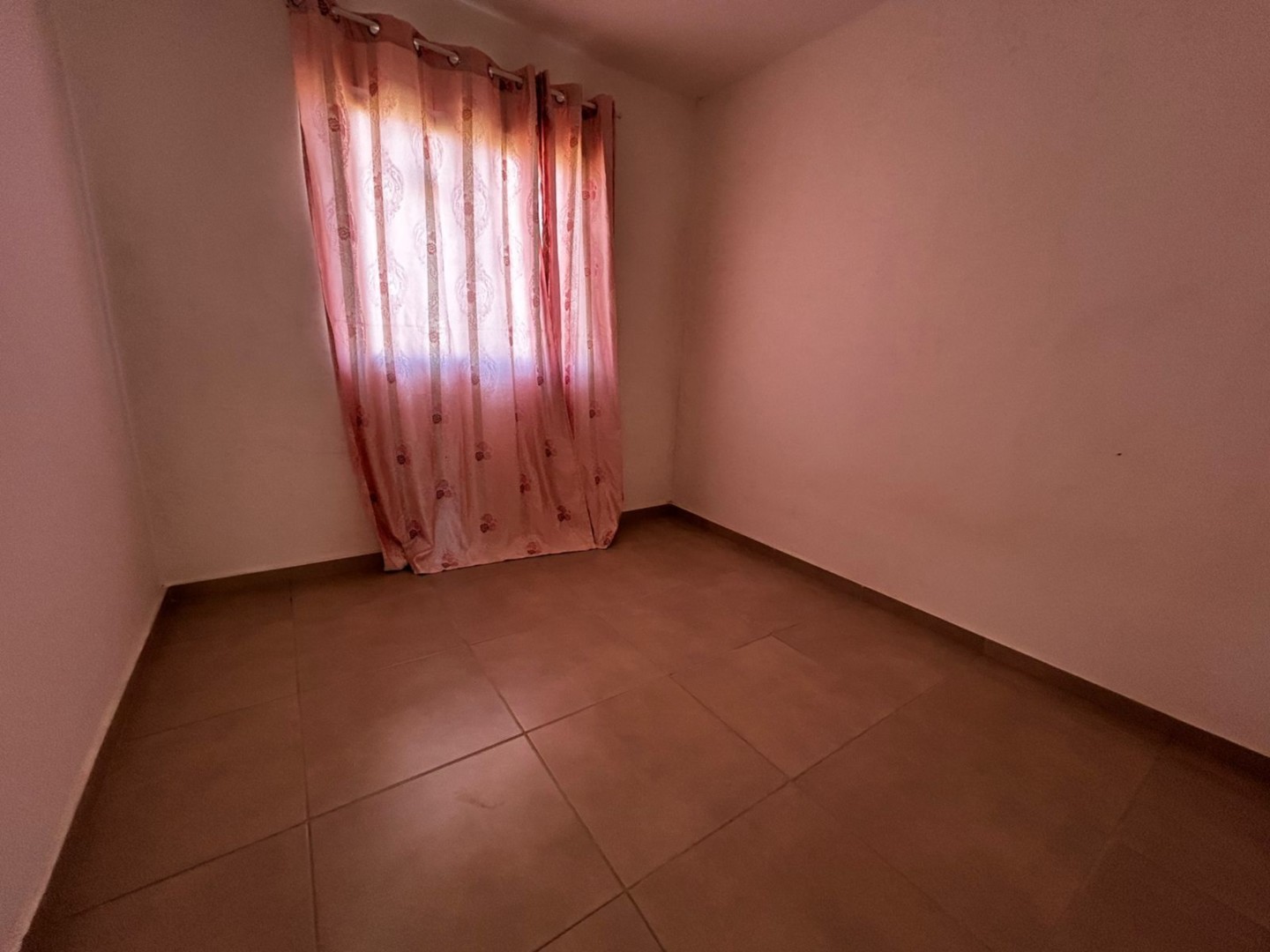 Casa para alugar em Colonia Dona Luiza, Ponta Grossa — Portal Chave Fácil