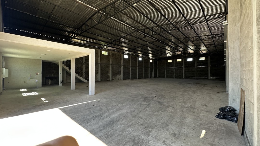 Galpão/Depósito/Armazém para alugar em Boa Vista, Ponta Grossa — Portal Chave Fácil