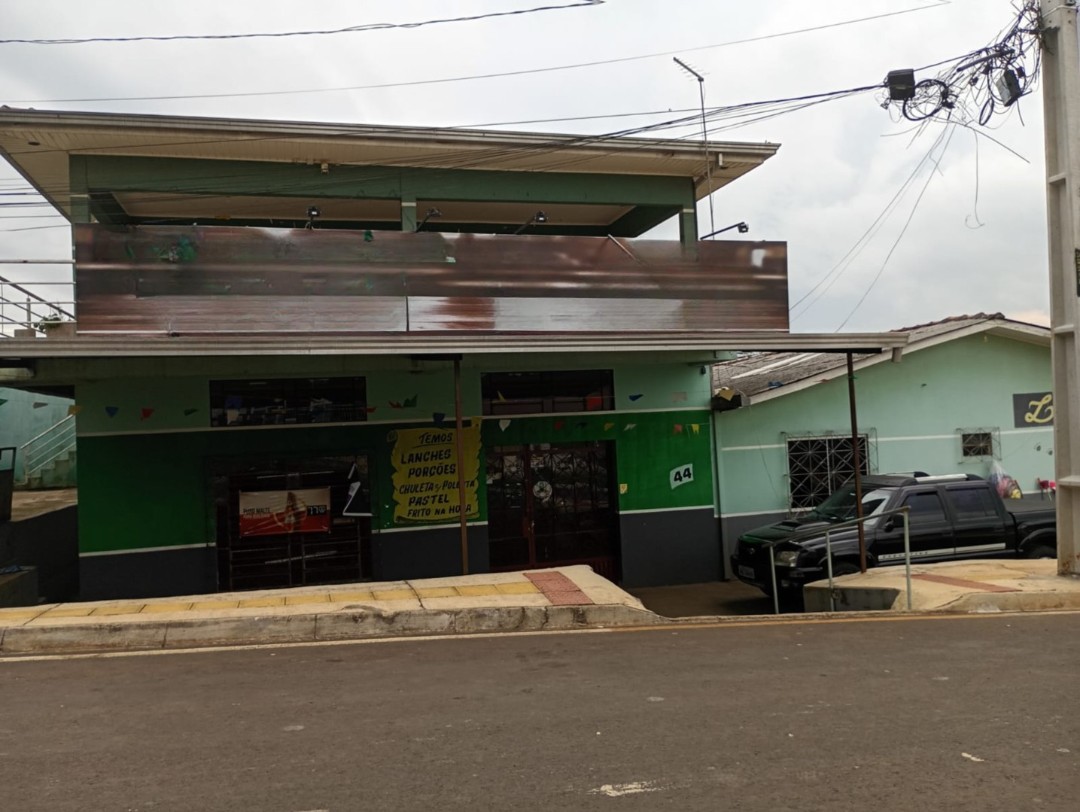 Sobrado à venda em Piriquitos, Ponta Grossa — Portal Chave Fácil