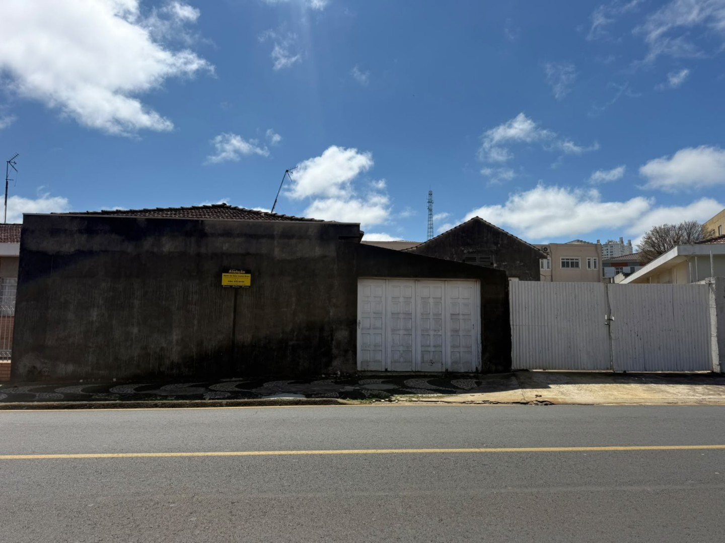 Terreno para alugar em Centro, Ponta Grossa — Portal Chave Fácil