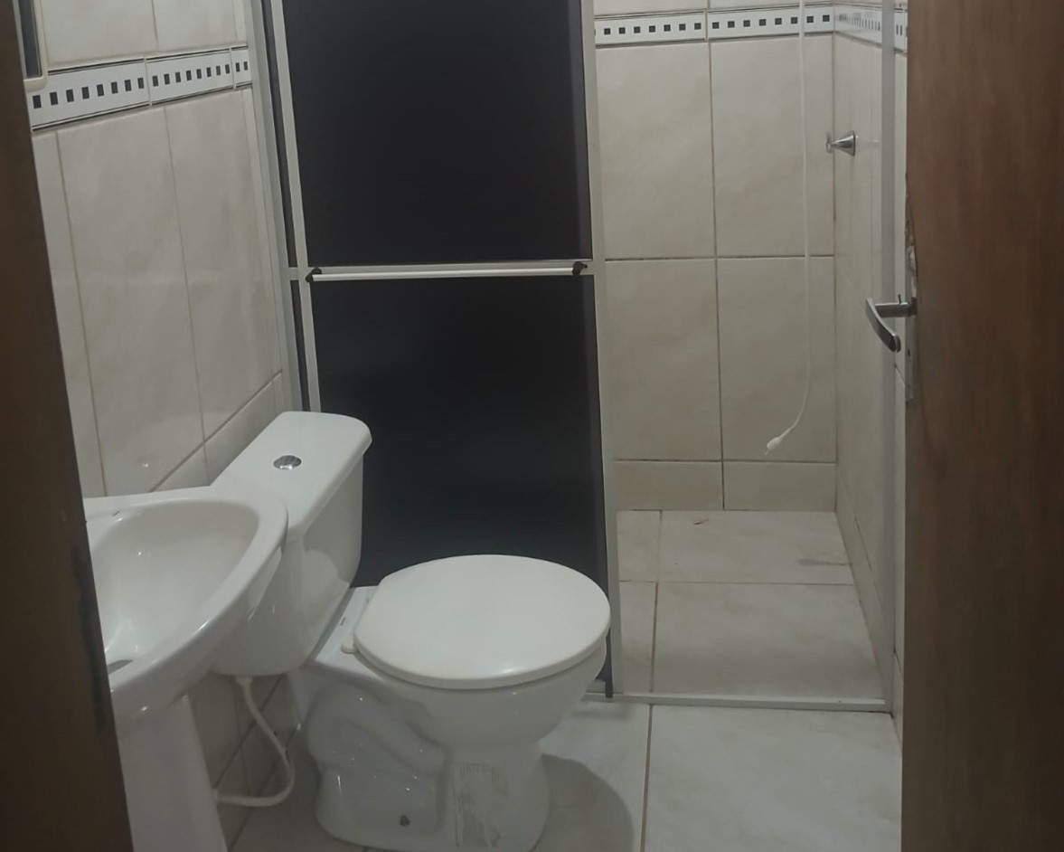 Casa à venda em Piriquitos, Ponta Grossa — Portal Chave Fácil