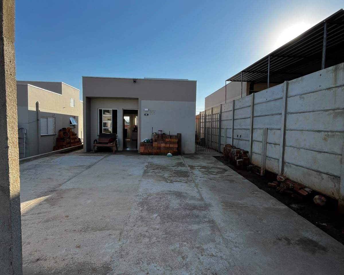 Casa à venda em Neves, Ponta Grossa — Portal Chave Fácil