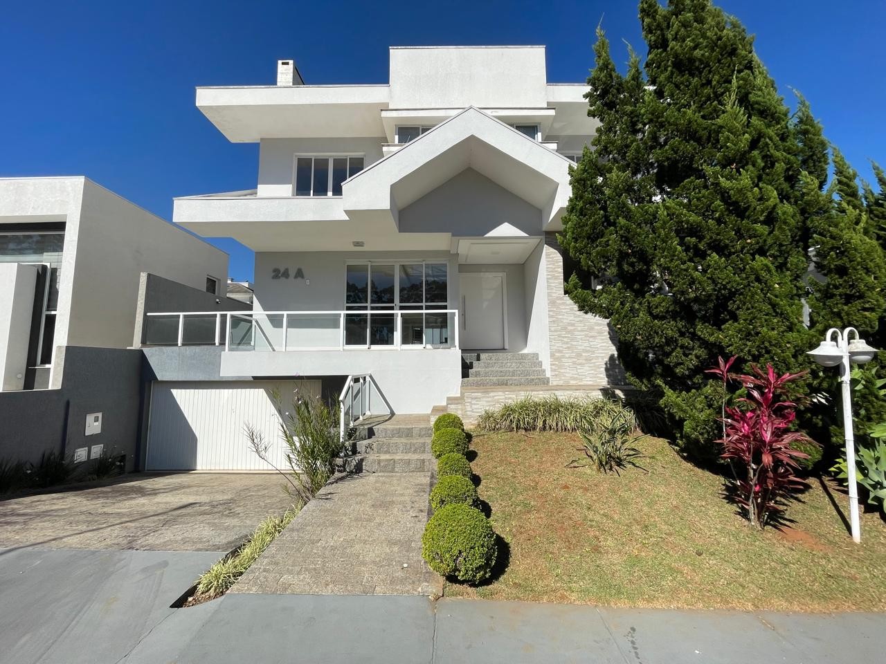 Casa para alugar em Orfas, Ponta Grossa — Portal Chave Fácil