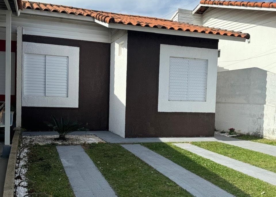 Casa à venda em Boa Vista, Ponta Grossa — Portal Chave Fácil