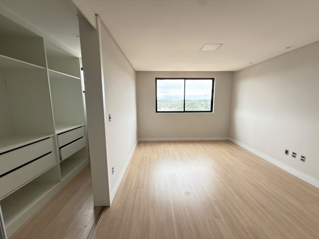 Apartamento à venda em Orfas, Ponta Grossa — Portal Chave Fácil