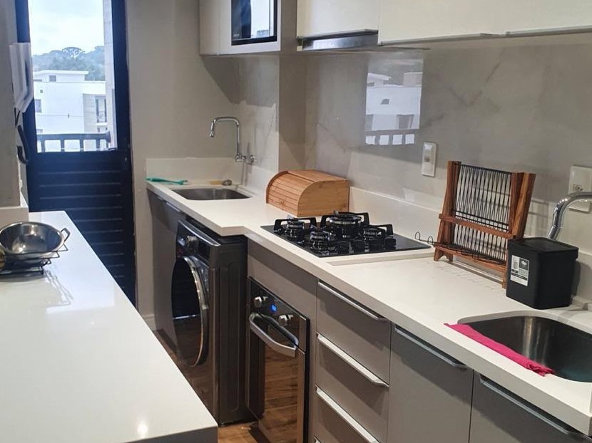 Apartamento à venda em Colonia Dona Luiza, Ponta Grossa — Portal Chave Fácil