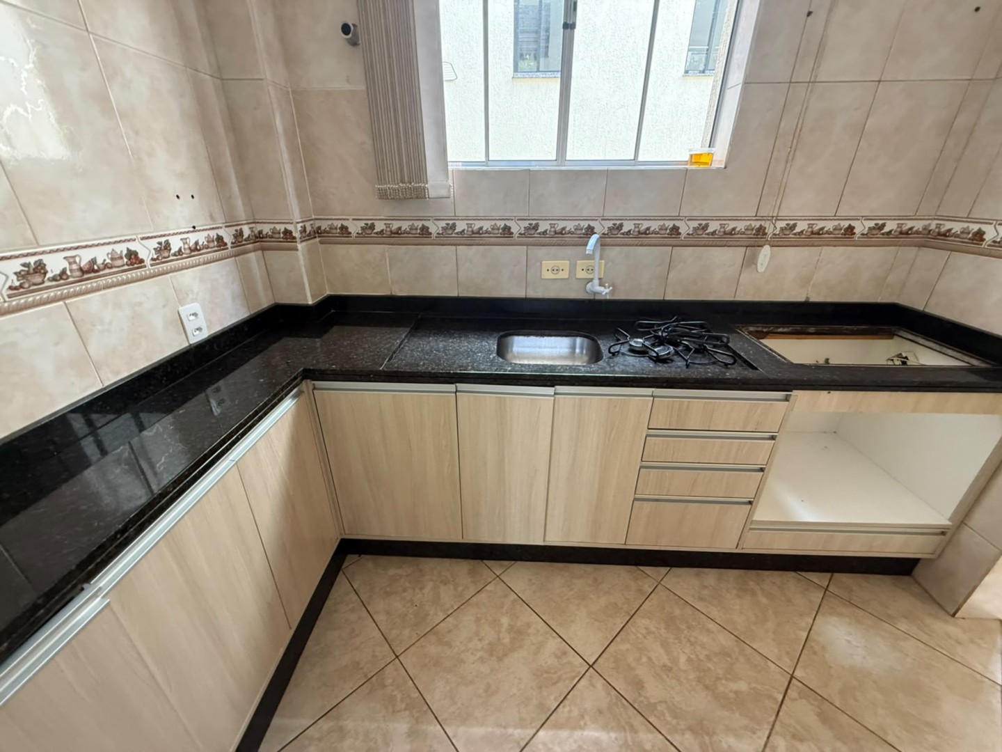 Apartamento para alugar em Jardim Carvalho, Ponta Grossa — Portal Chave Fácil