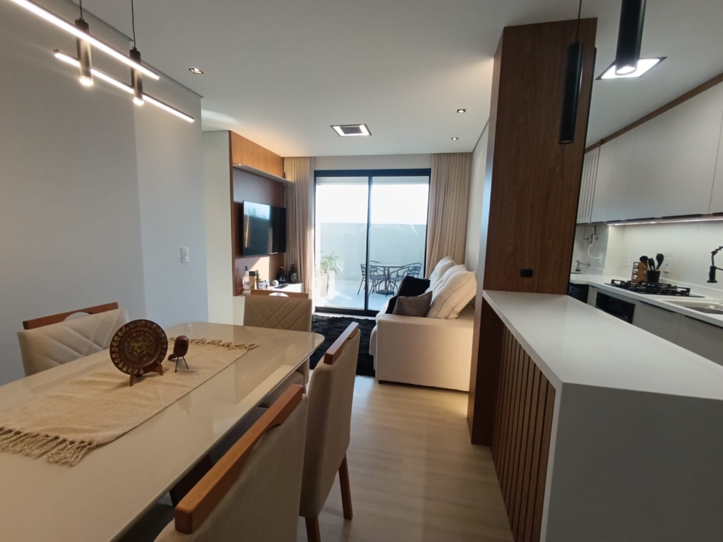 Apartamento à venda em Uvaranas, Ponta Grossa — Portal Chave Fácil