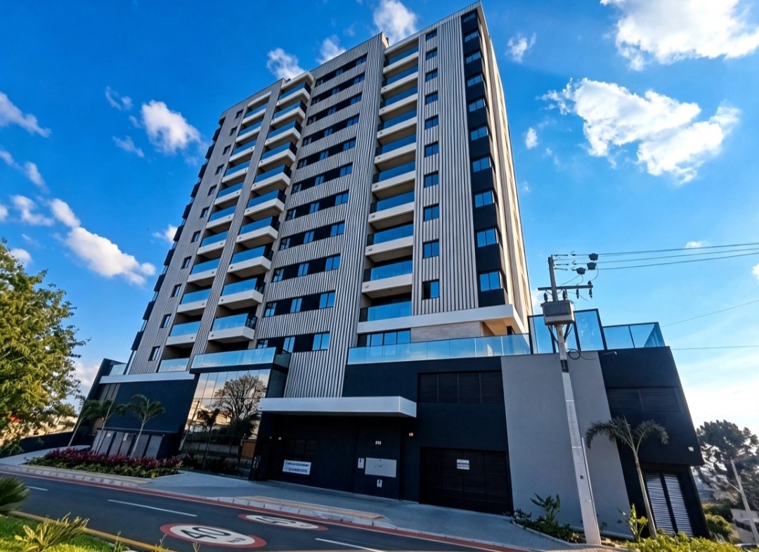 Apartamento à venda em Uvaranas, Ponta Grossa — Portal Chave Fácil