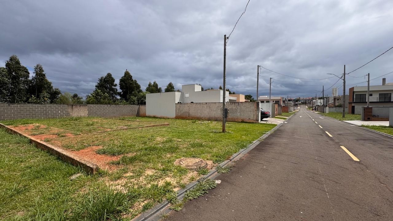 Terreno à venda em Uvaranas, Ponta Grossa — Portal Chave Fácil