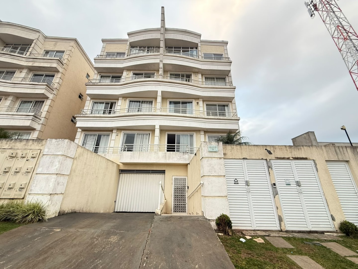Apartamento para alugar em Neves, Ponta Grossa — Portal Chave Fácil