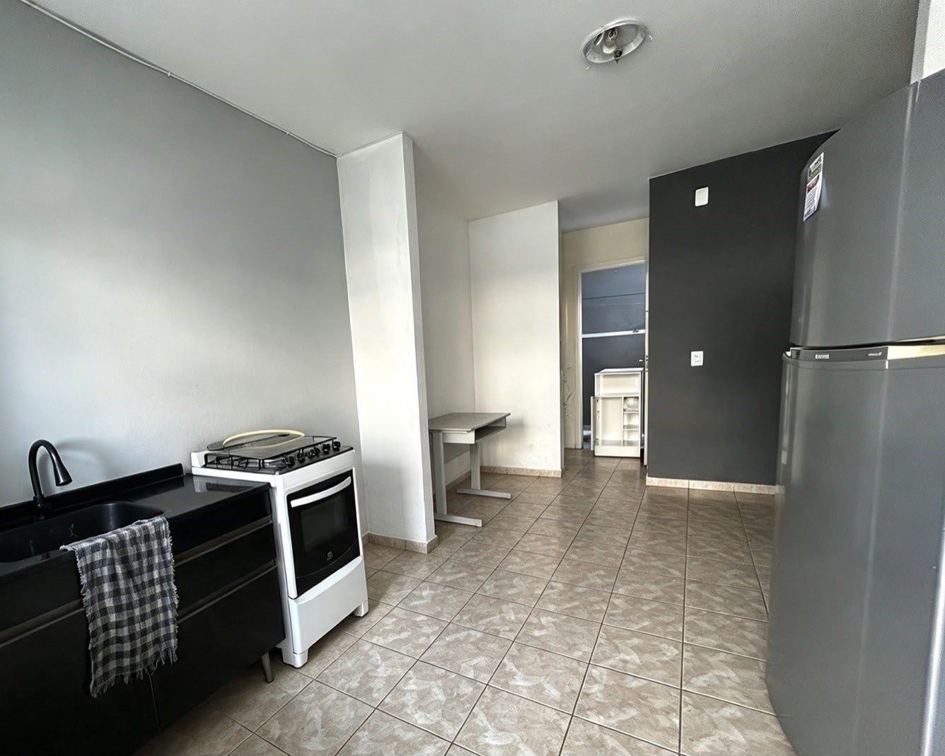 Kitnet/Studio para alugar em Centro, Ponta Grossa — Portal Chave Fácil