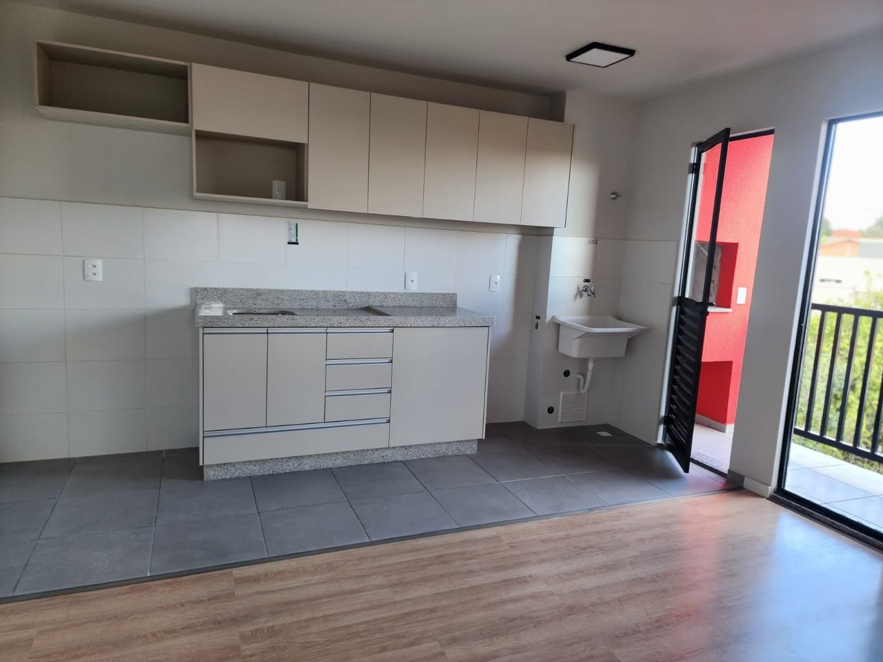 Apartamento à venda em Uvaranas, Ponta Grossa — Portal Chave Fácil
