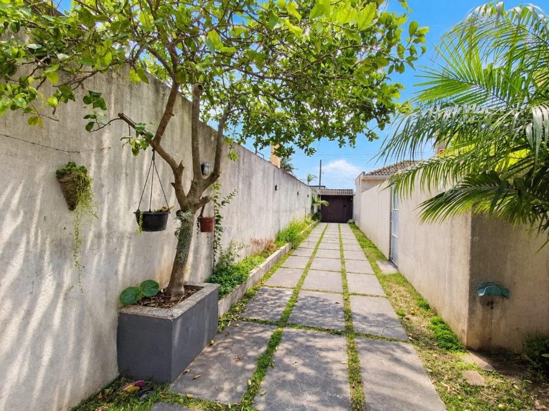 Casa à venda em Boa Vista, Ponta Grossa — Portal Chave Fácil