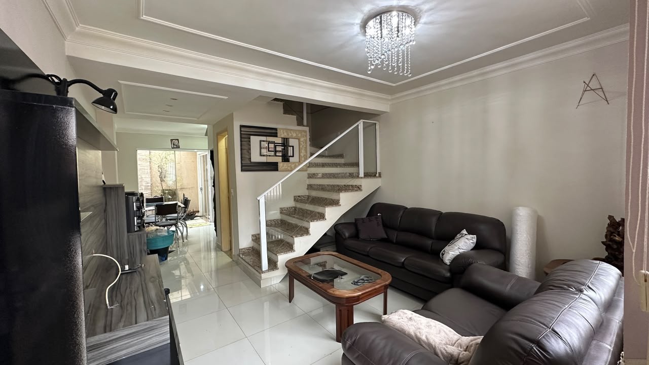 Casa para alugar em Oficinas, Ponta Grossa — Portal Chave Fácil