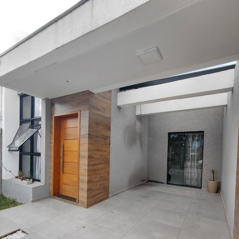 Casa à venda em Uvaranas, Ponta Grossa — Portal Chave Fácil