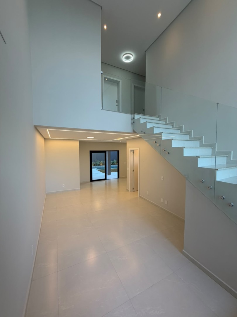 Casa à venda em Contorno, Ponta Grossa — Portal Chave Fácil