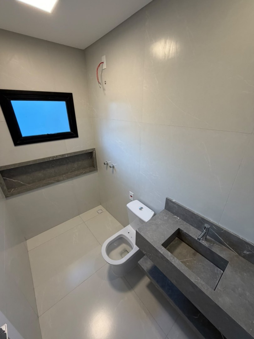 Casa à venda em Contorno, Ponta Grossa — Portal Chave Fácil