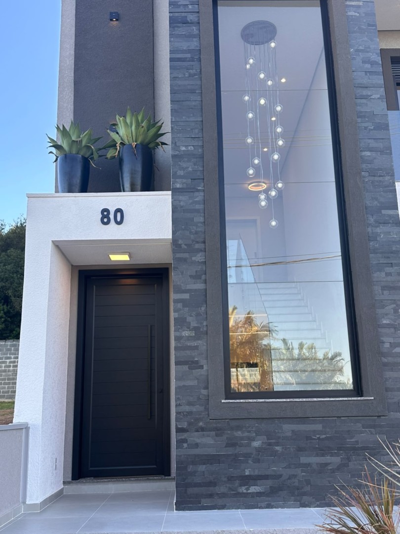 Casa à venda em Contorno, Ponta Grossa — Portal Chave Fácil