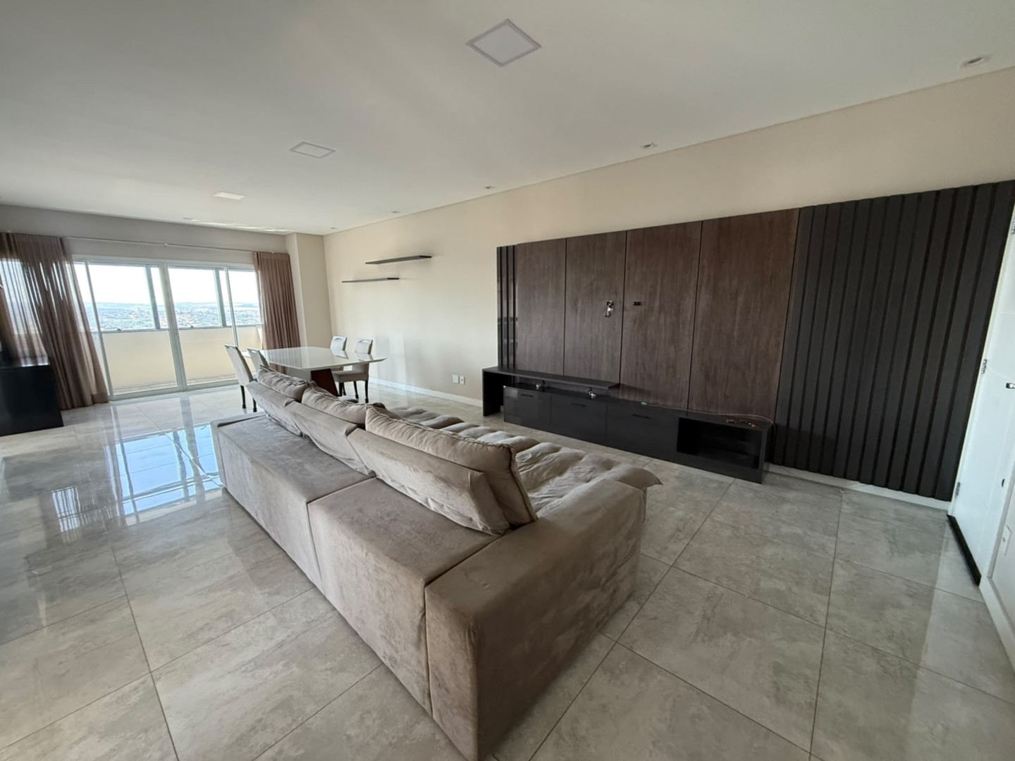 Apartamento para alugar em Olarias, Ponta Grossa — Portal Chave Fácil