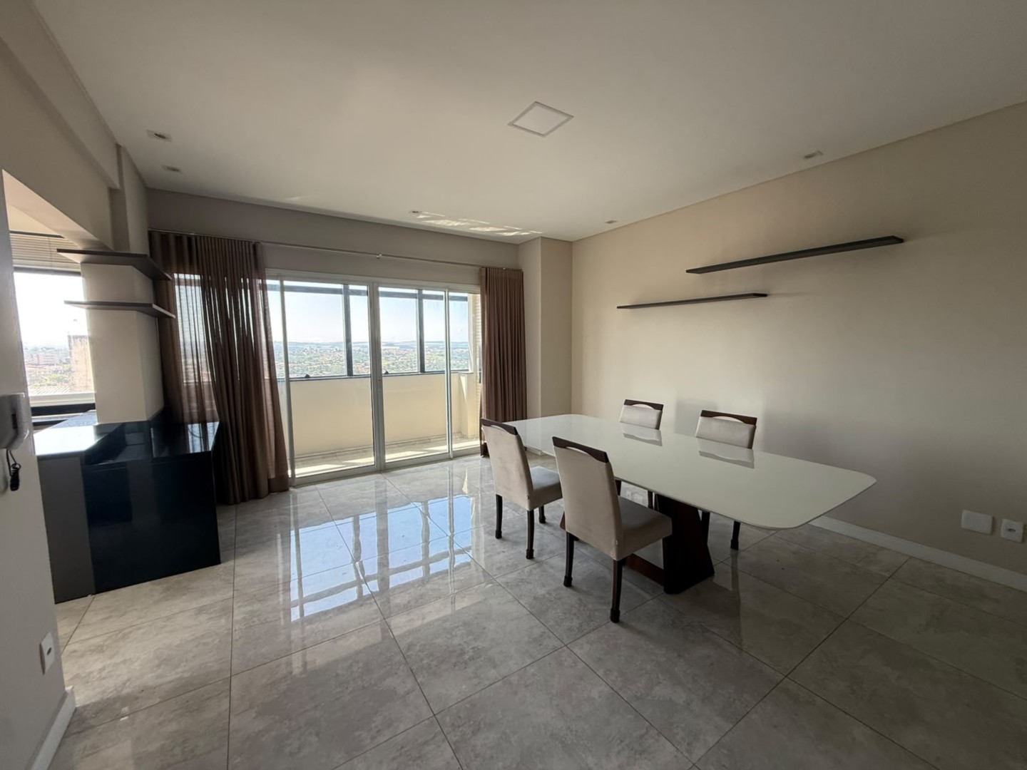 Apartamento para alugar em Olarias, Ponta Grossa — Portal Chave Fácil