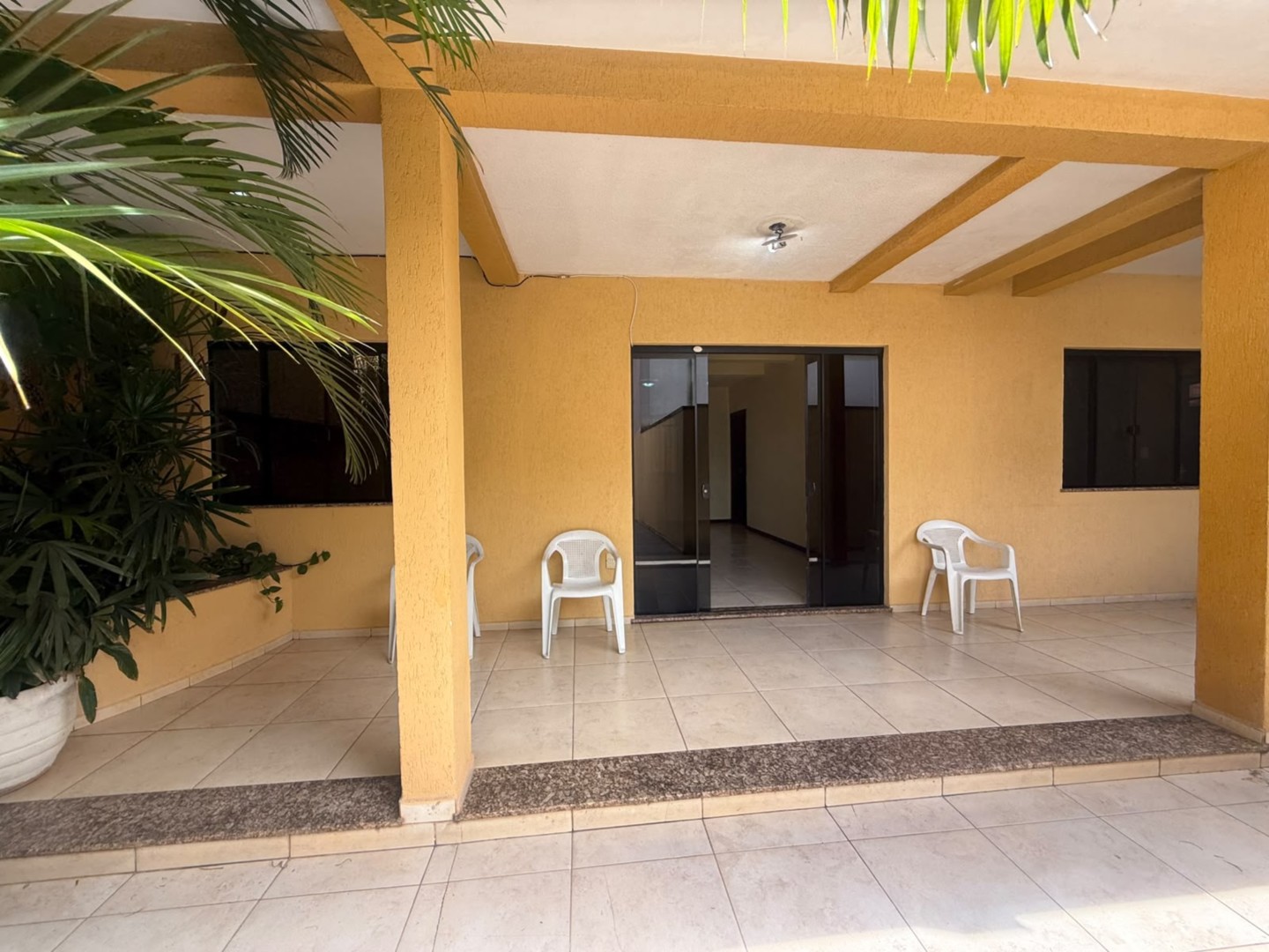 Apartamento para alugar em Uvaranas, Ponta Grossa — Portal Chave Fácil