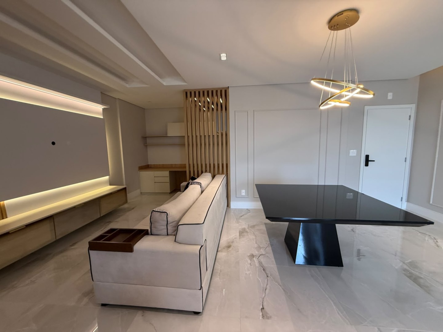 Apartamento para alugar em Centro, Ponta Grossa — Portal Chave Fácil