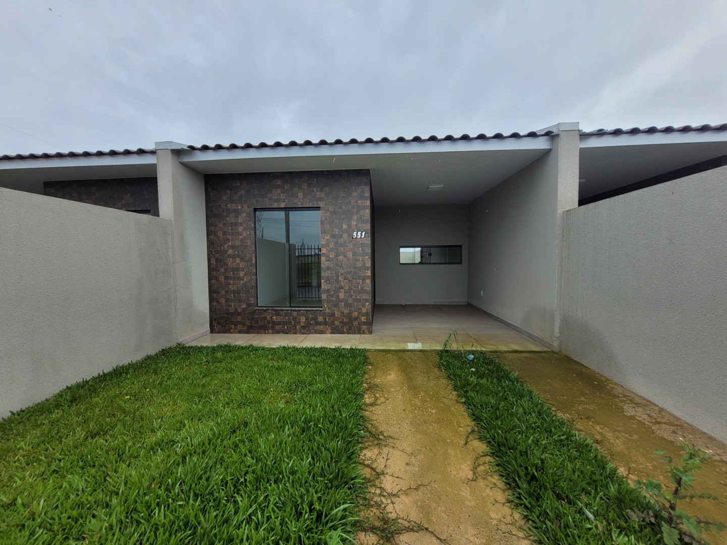 Casa à venda em Neves, Ponta Grossa — Portal Chave Fácil