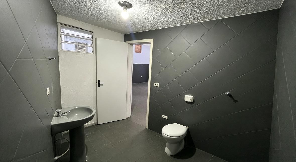 Galpão/Depósito/Armazém para alugar em Contorno, Ponta Grossa — Portal Chave Fácil