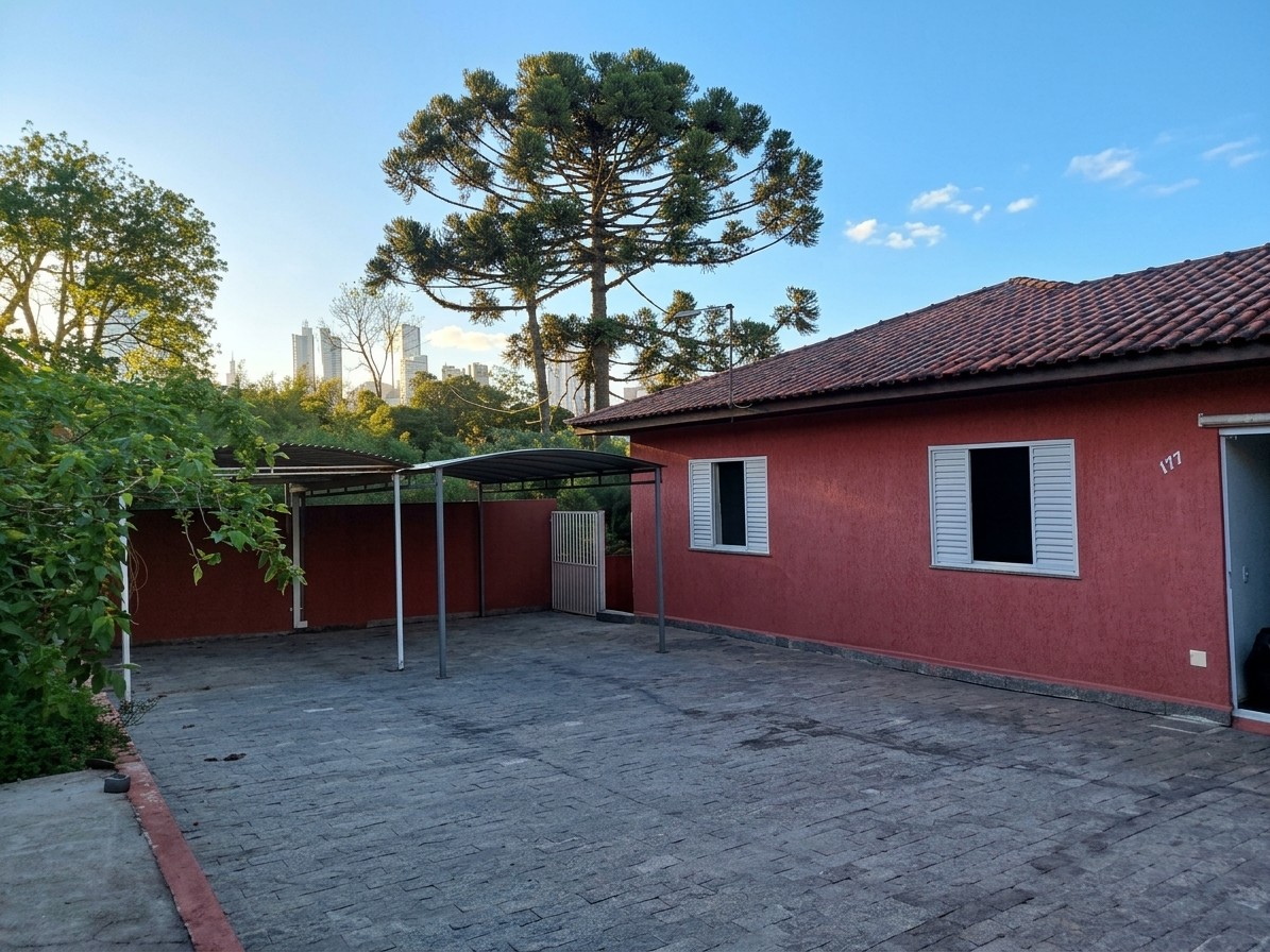Casa à venda em Ronda, Ponta Grossa — Portal Chave Fácil