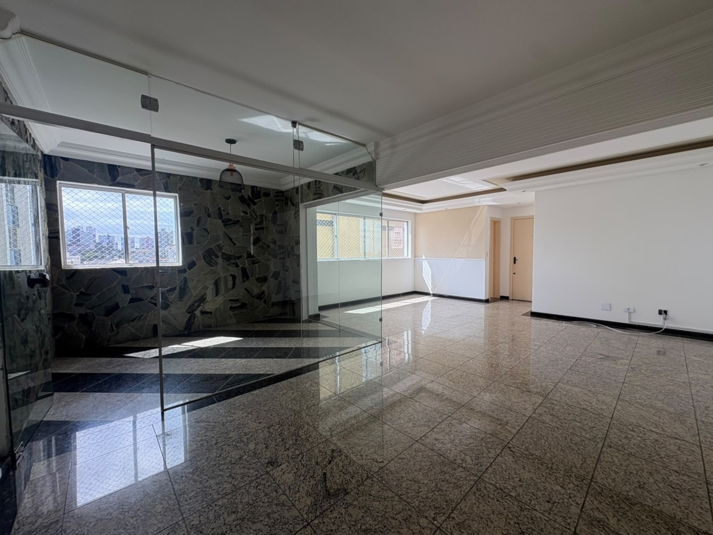 Apartamento para alugar em Centro, Ponta Grossa — Portal Chave Fácil